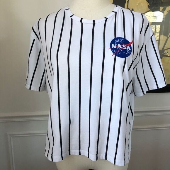 Primary NASA Cropped Stripe TShirt L 10 12 - Picture 1 of 8